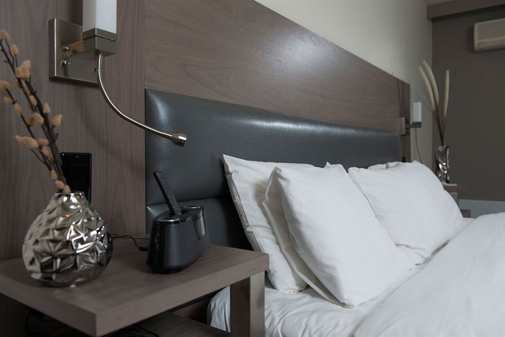 Hotel Rive Gauche Beloeil Buitenkant foto