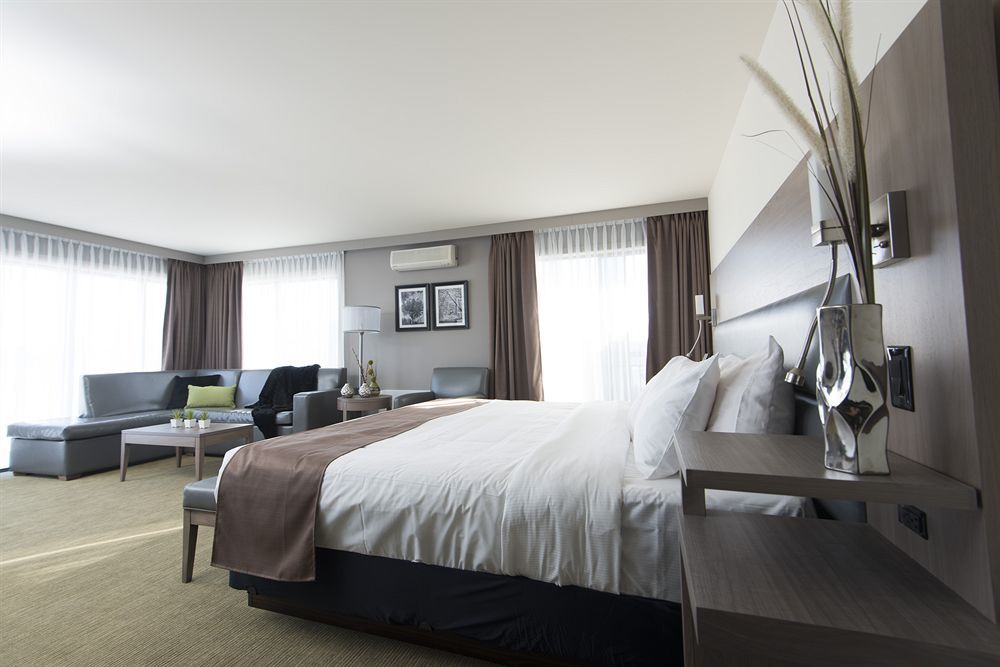 Hotel Rive Gauche Beloeil Buitenkant foto
