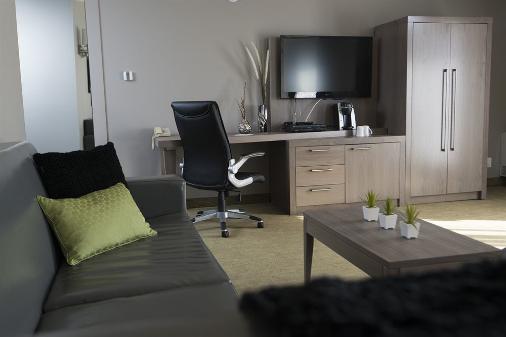 Hotel Rive Gauche Beloeil Buitenkant foto