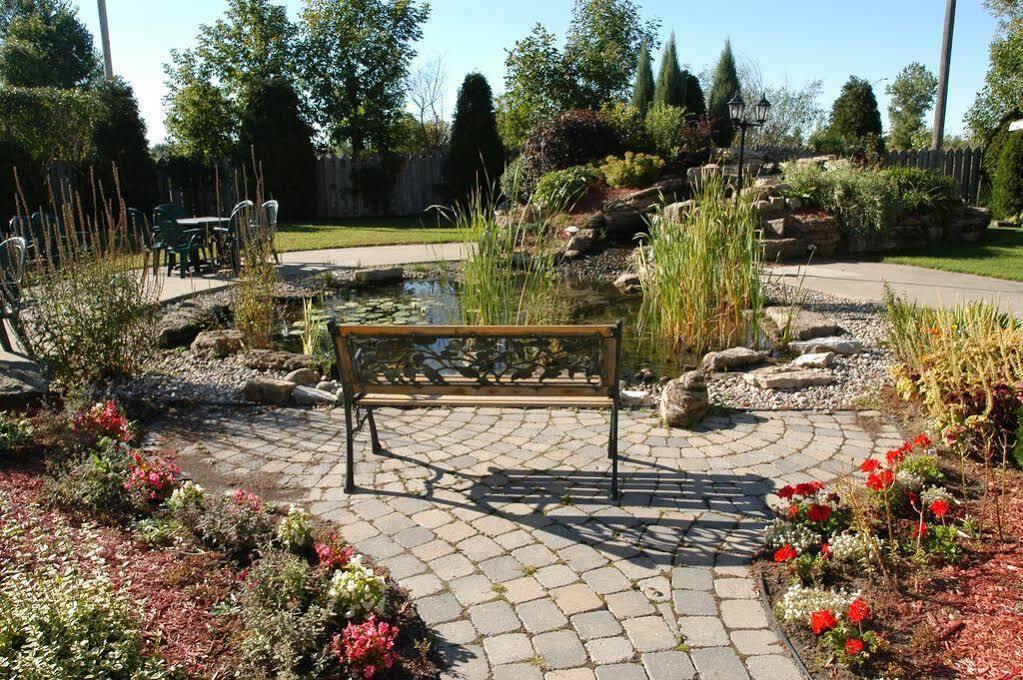 Hotel Rive Gauche Beloeil Buitenkant foto